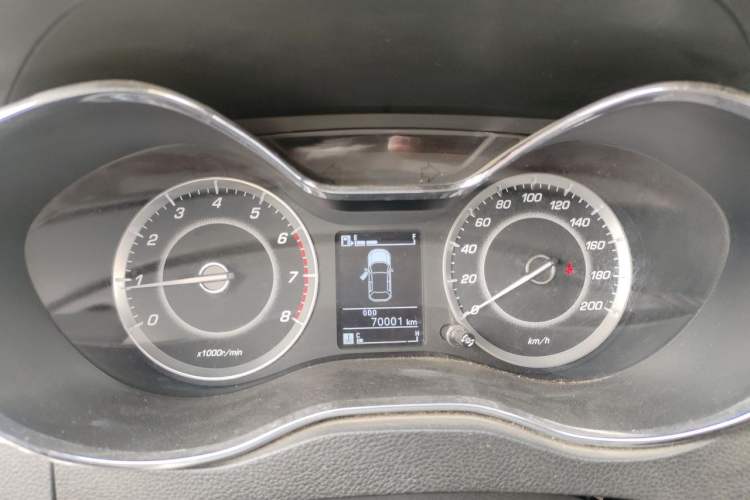 Used Baojun 560 2015 1.8L Manual Elite Edition Instrument Cluster