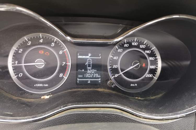 Used Baojun 560 2015 1.8L manual Comfort trim level Instrument Cluster
