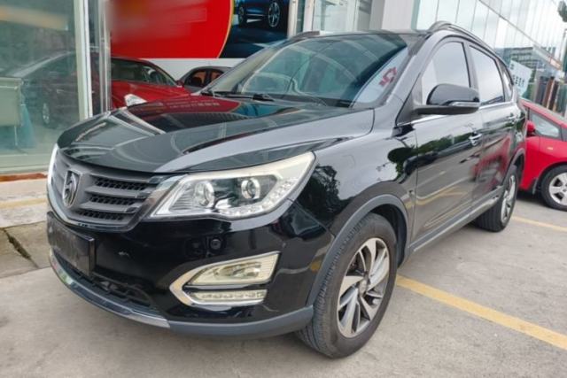 Used Baojun 560 2015 1.8L manual luxury version