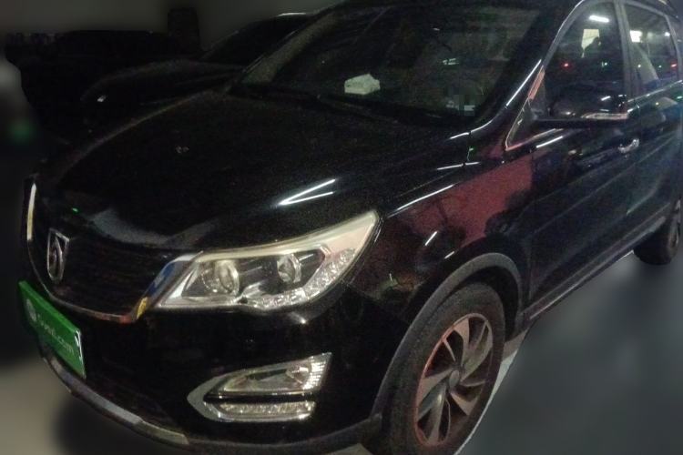 Used Baojun 560 2015 1.8L manual luxury version Guazi used car, China used car export, Used car for sale, Used cars, Cheapest cars for sale