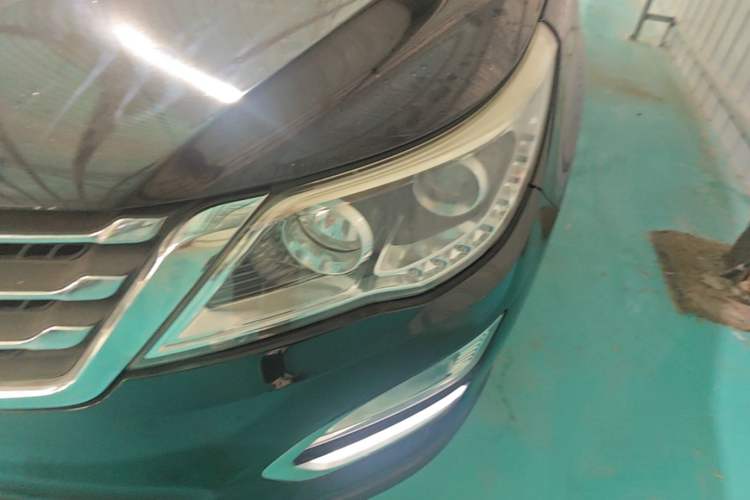 Used Baojun 560 2015 1.8L Manual Elite Edition Left Front Headlight