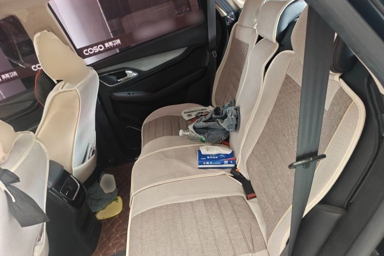 Used Baojun 560 2015 1.8L manual luxury version Left Rear Seat