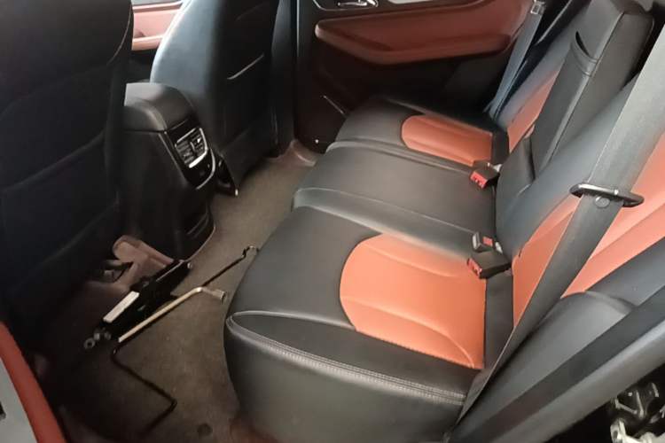 Used Baojun 560 2015 1.8L Manual Elite Edition Left Rear Seat