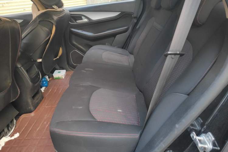 Used Baojun 560 2015 1.8L manual Comfort trim level Left Rear Seat
