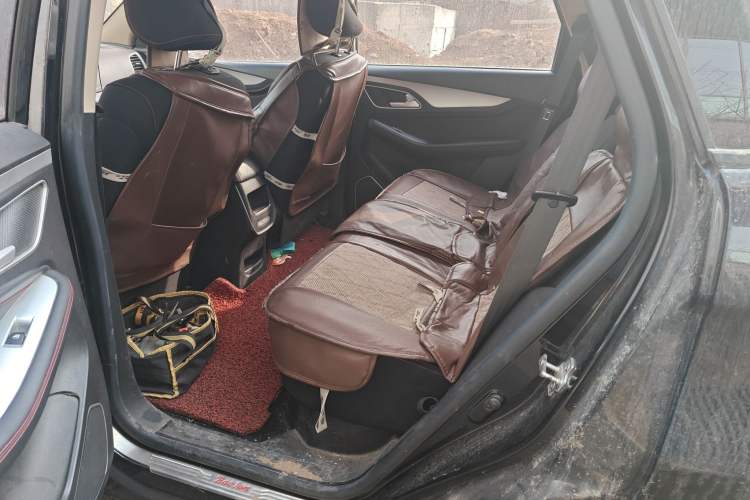 Used Baojun 560 2015 1.8L manual Comfort trim level Left Rear Seat