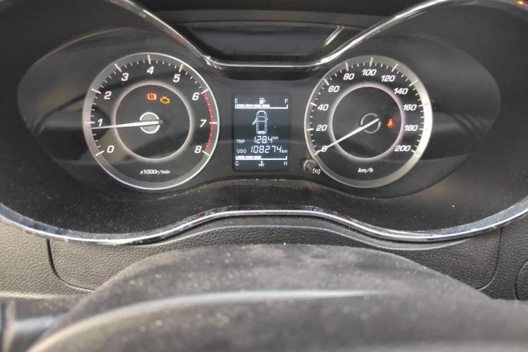 Used Baojun 560 2015 1.8L manual Comfort trim level Odometer Close Up