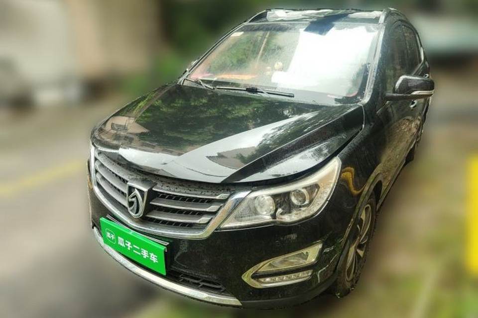 Baojun 560 2015