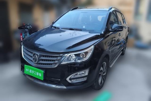 Used Baojun 560 2015 1.8L manual luxury version
