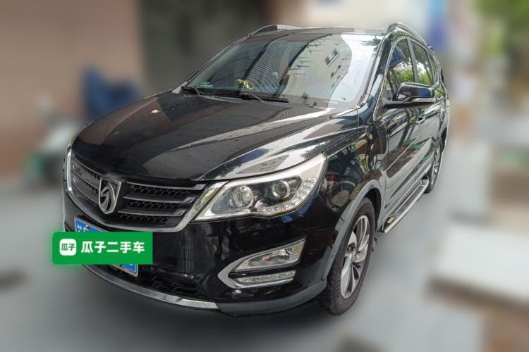 Used Baojun 560 2015 1.8L manual luxury version Guazi used car, China used car export, Used car for sale, Used  cars, Cheapest cars for sale