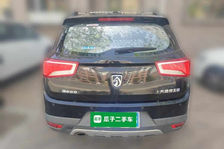 Used Baojun 560 2015 1.8L manual luxury version Rear