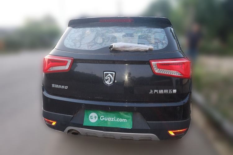 Used Baojun 560 2015 1.8L manual Comfort trim level Rear