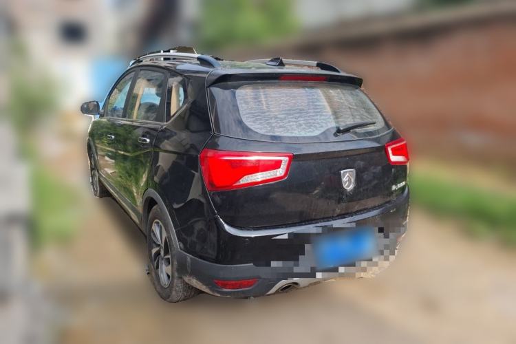 Used Baojun 560 2015 1.8L manual luxury version Rear Left 45 Deg