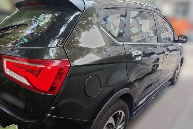 Used Baojun 560 2015 1.8L manual luxury version Rear Right 45 Deg