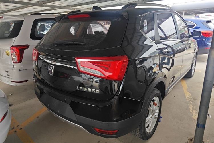 Used Baojun 560 2015 1.8L Manual Elite Edition Rear Right 45 Deg