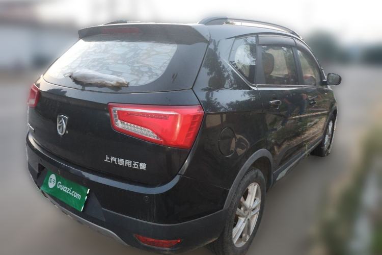 Used Baojun 560 2015 1.8L manual Comfort trim level Rear Right 45 Deg