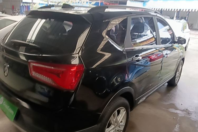 Used Baojun 560 2015 1.8L Manual Elite Edition Rear Right 45 Deg