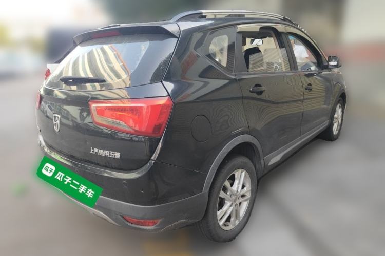 Used Baojun 560 2015 1.8L manual Comfort trim level Rear Right 45 Deg