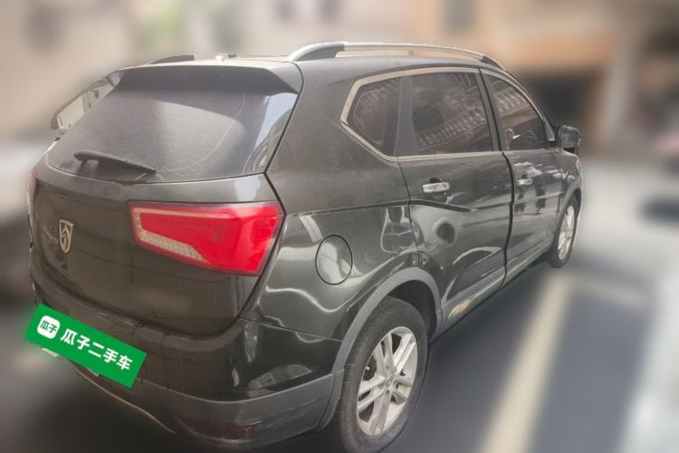 Used Baojun 560 2015 1.8L manual Comfort trim level Rear Right 45 Deg