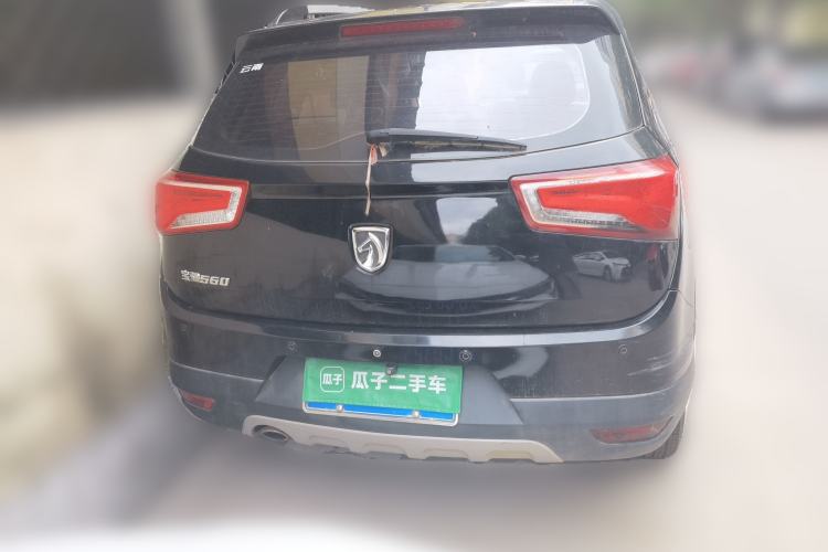 Used Baojun 560 2015 1.8L manual Comfort trim level Rear
