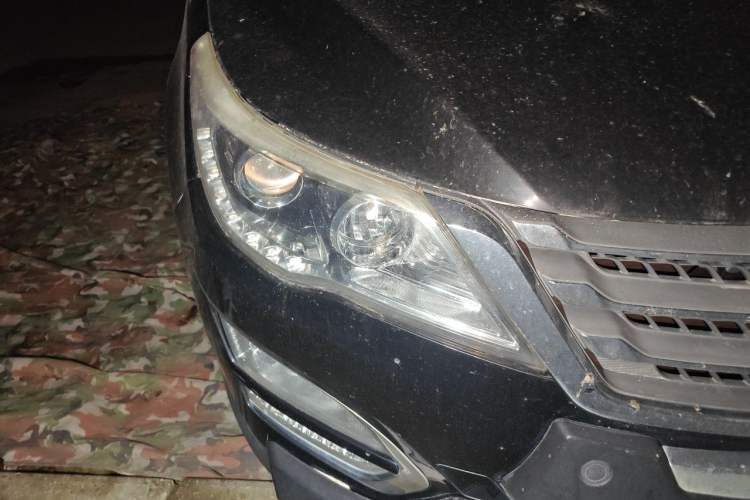 Used Baojun 560 2015 1.8L manual Comfort trim level Right Front Headlight
