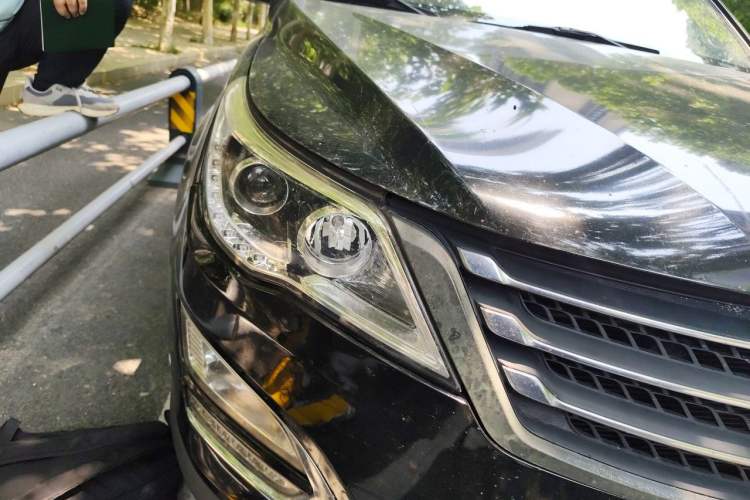 Used Baojun 560 2015 1.8L Manual Elite Edition Right Front Headlight