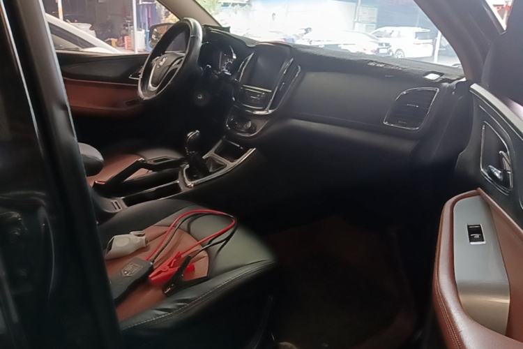 Used Baojun 560 2015 1.8L Manual Elite Edition Right Front Seat