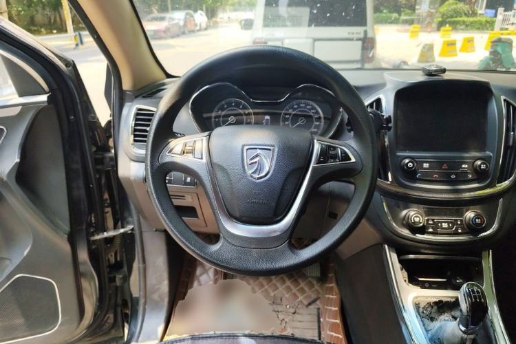 Used Baojun 560 2015 1.8L Manual Elite Edition Steering Wheel