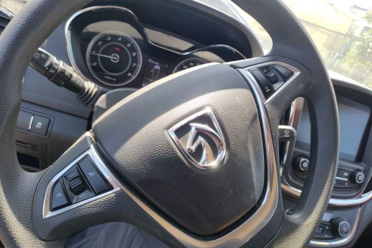 Used Baojun 560 2015 1.8L Manual Elite Edition Steering Wheel