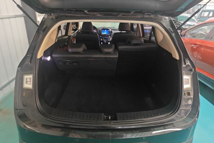 Used Baojun 560 2015 1.8L Manual Elite Edition Trunk