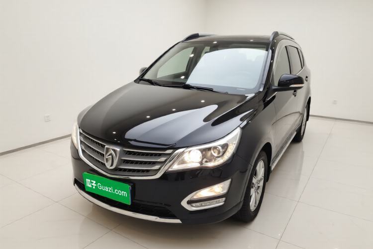 Used Baojun 560 2015 1.8L manual luxury version Guazi used car, China used car export, Used car for sale, Used  cars, Cheapest cars for sale