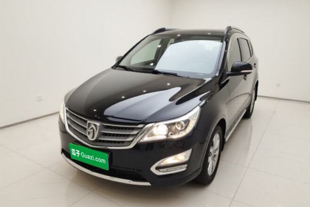 Used Baojun 560 2015 1.8L manual luxury version