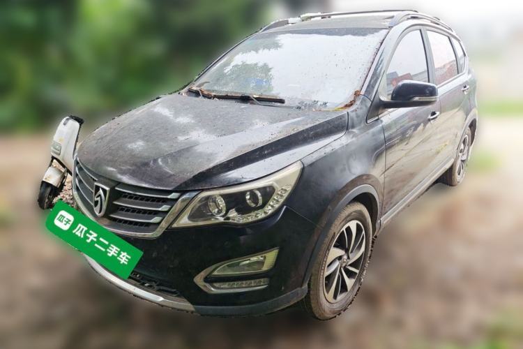 Used Baojun 560 2015 1.8L manual luxury version Guazi used car, China used car export, Used car for sale, Used  cars, Cheapest cars for sale
