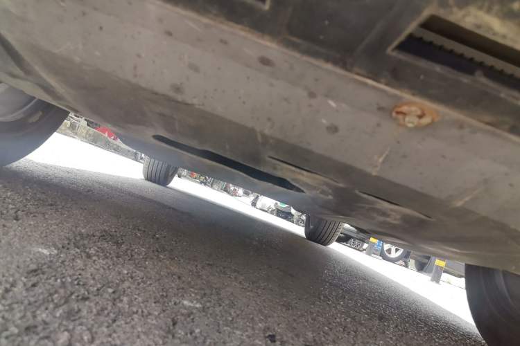 Used Baojun 560 2015 1.8L manual luxury version Chassis Front