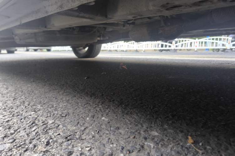 Used Baojun 560 2015 1.8L manual luxury version Chassis Front Right