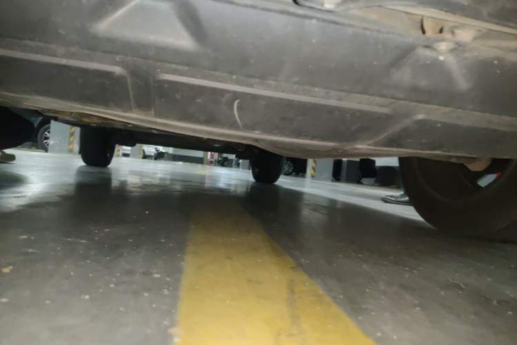 Used Baojun 560 2015 1.8L manual luxury version Chassis Front