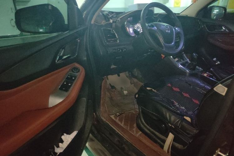 Used Baojun 560 2015 1.8L Manual Elite Edition Driver Seat