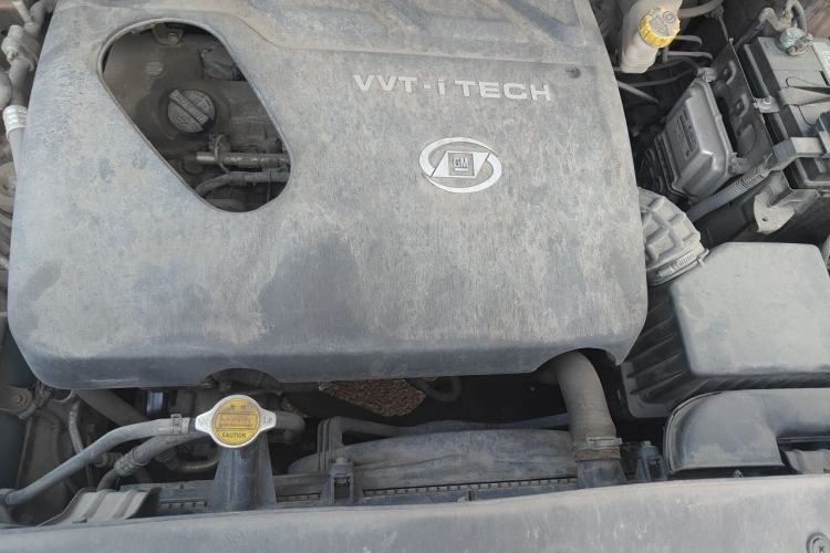 Used Baojun 560 2015 1.8L manual luxury version Engine Bay