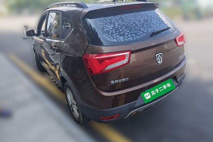 Used Baojun 560 2015 1.8L manual Comfort trim level Exterior 3