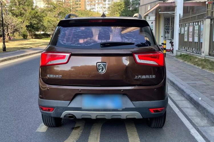 Used Baojun 560 2015 1.8L Manual Elite Edition Exterior 3