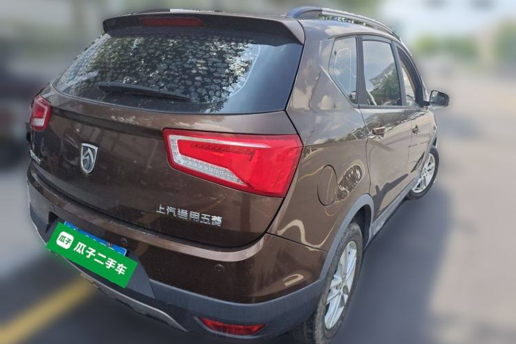 Used Baojun 560 2015 1.8L manual Comfort trim level Exterior 5