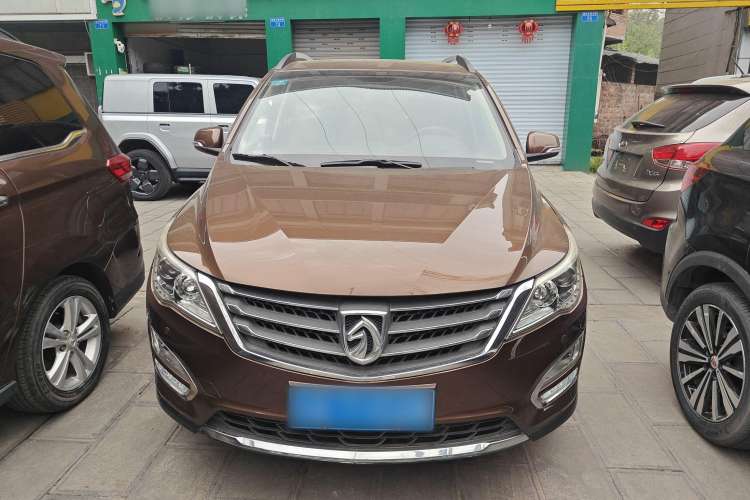 Used Baojun 560 2015 1.8L Manual Elite Edition Front