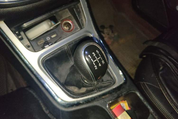 Used Baojun 560 2015 1.8L Manual Elite Edition Gear Lever