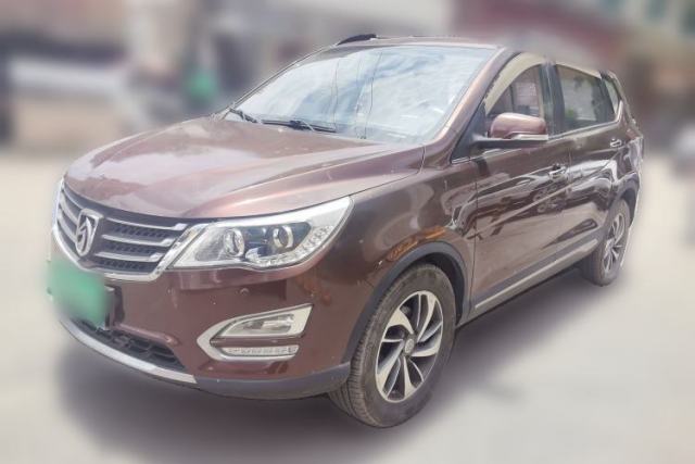 Used Baojun 560 2015 1.8L manual luxury version