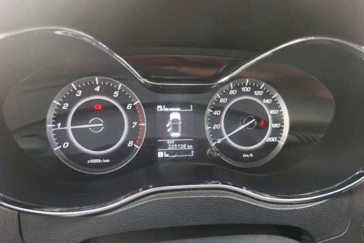 Used Baojun 560 2015 1.8L Manual Elite Edition Instrument Cluster
