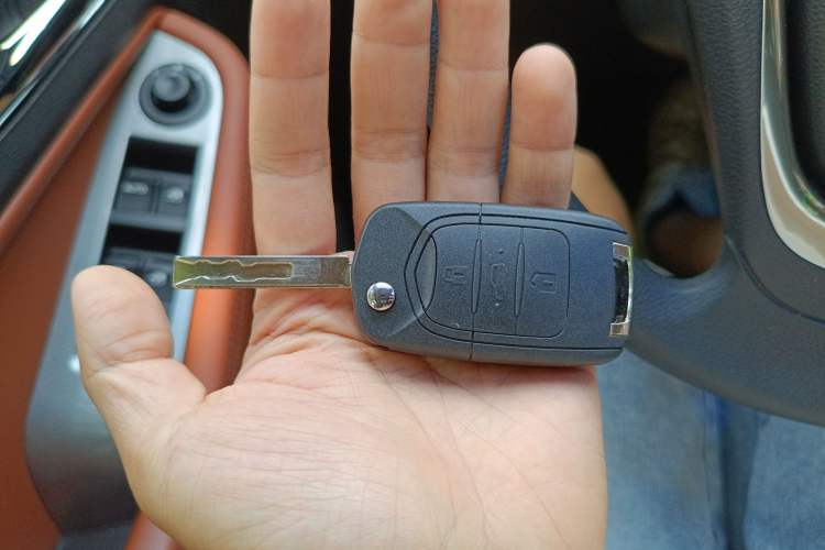 Used Baojun 560 2015 1.8L Manual Elite Edition Interior 1