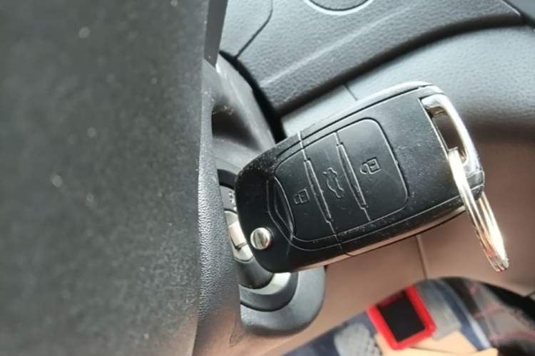 Used Baojun 560 2015 1.8L Manual Elite Edition Interior 1