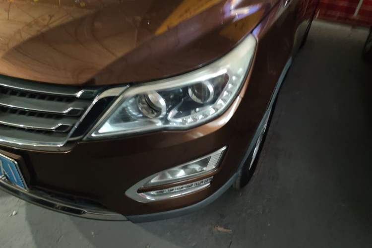 Used Baojun 560 2015 1.8L Manual Elite Edition Left Front Headlight