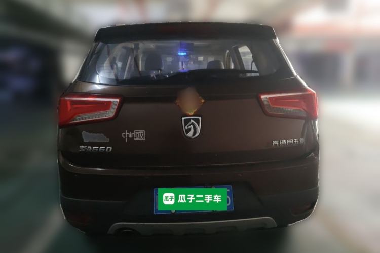 Used Baojun 560 2015 1.8L manual luxury version Rear