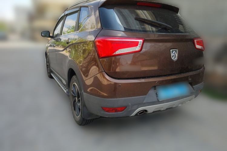 Used Baojun 560 2015 1.8L manual luxury version Rear Left 45 Deg