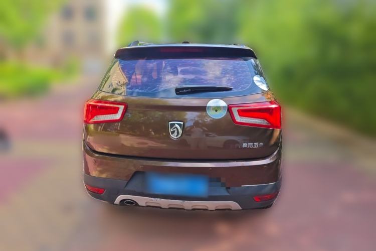 Used Baojun 560 2015 1.8L manual luxury version Rear Left 45 Deg
